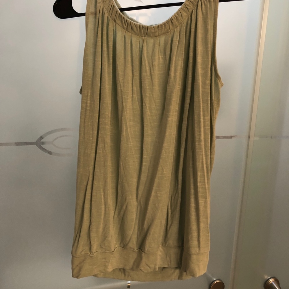 Loft Green Sleeveless Blouse - Medium